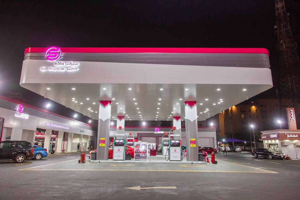 New station available for annual lease - الرياض، aldaar albayda - For Rent
